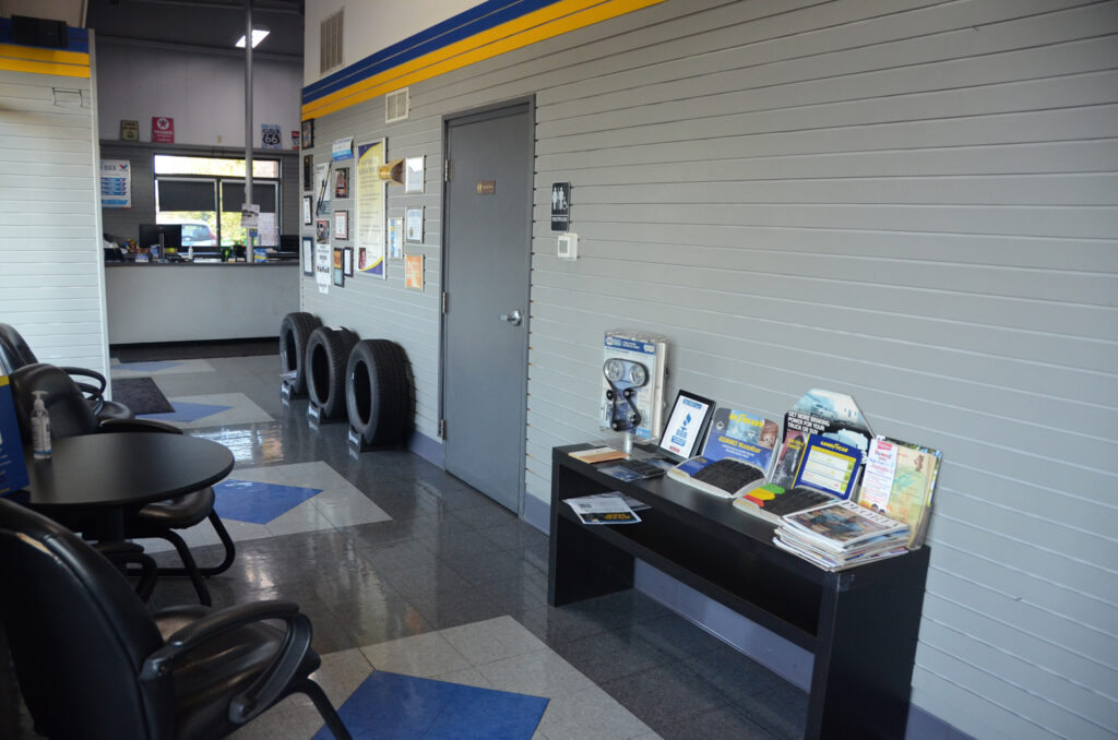auto repair inside