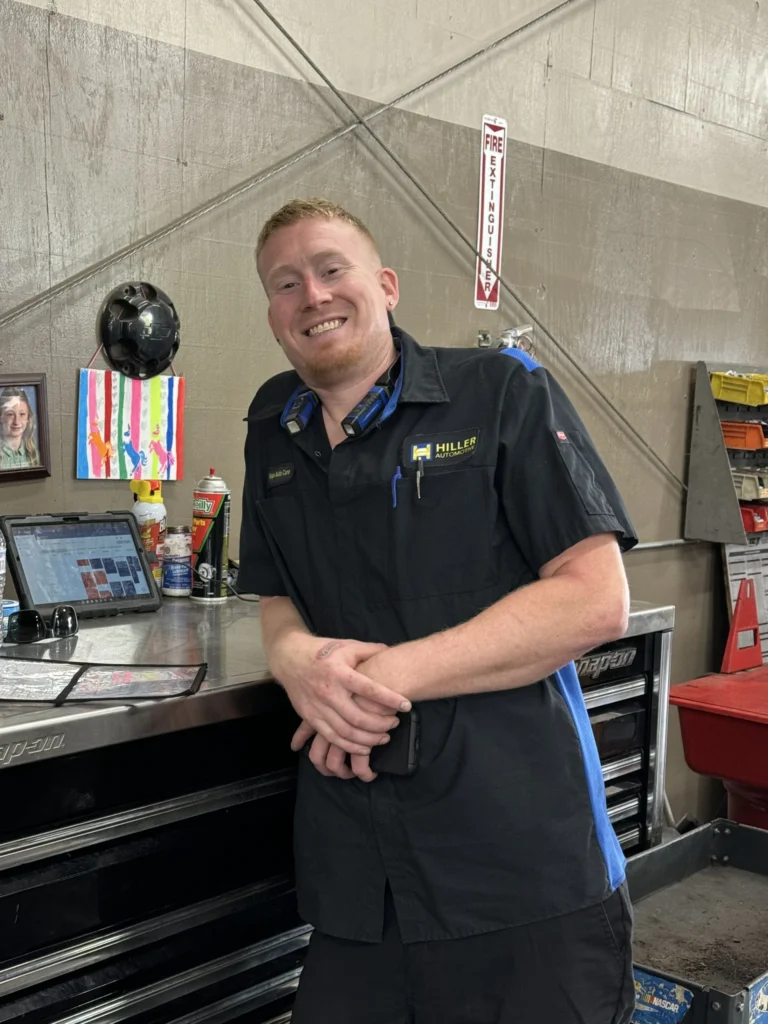 auto repair staff